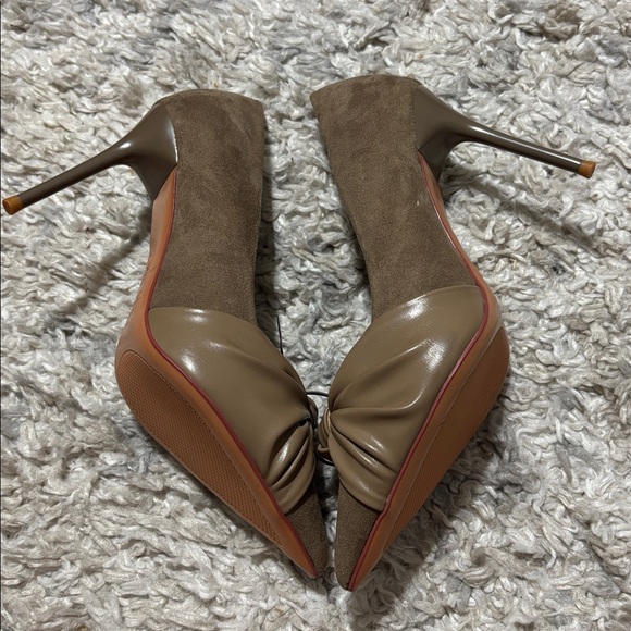 Women Taupe Mixed Media Knotted Pointed Toe Stiletto Pumps Size 37/  7 - Picture 3 of 8
